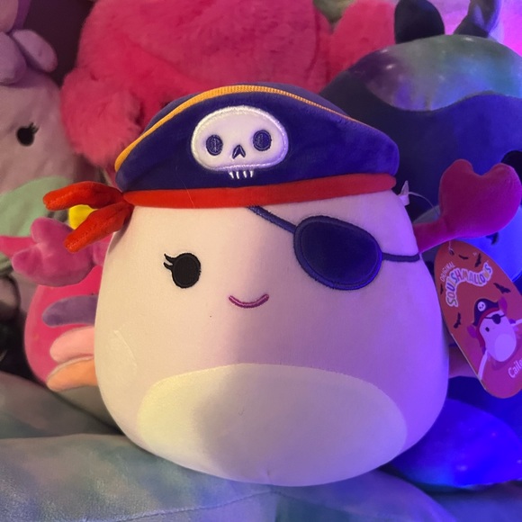 Squishmallow Cailey the Pirate Crab eye patch 8” pink purple plushie cancer love - Picture 2 of 6